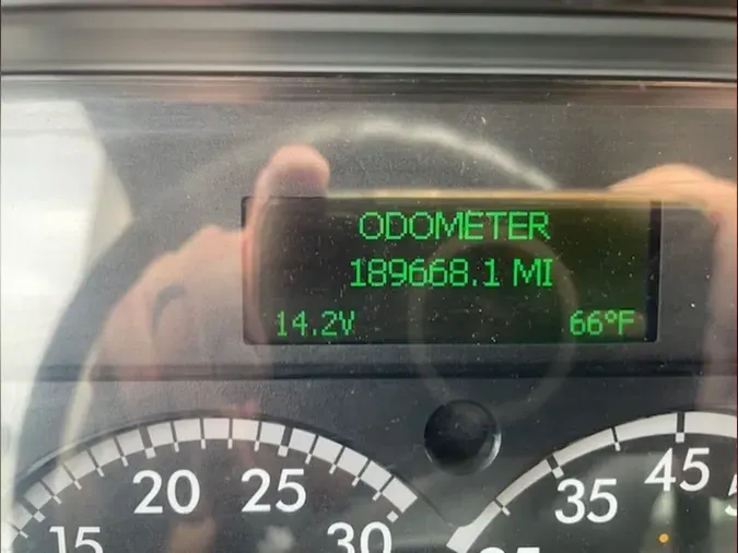 2019 FREIGHTLINER/MERCEDES M2 106