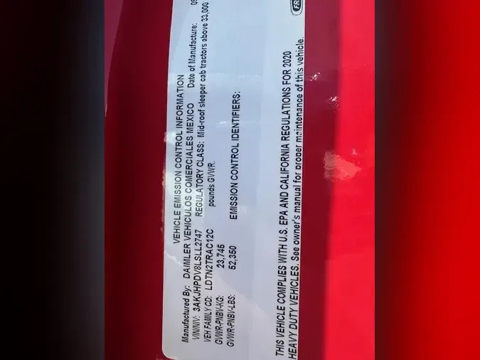 2020 Freightliner Cascadia