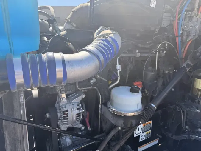 2021 Peterbilt 57921c94901f0bcf88dbf16b0108045ccf6