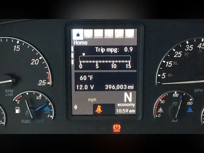2023 Freightliner Cascadia 12621cbbfe12d4820126781d3967a1e3832