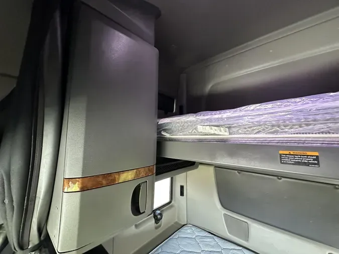 2019 International LT625