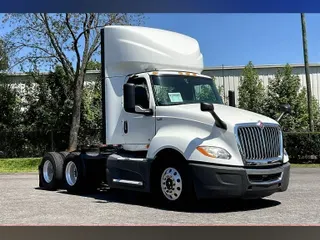 2021 INT LT625 6x4