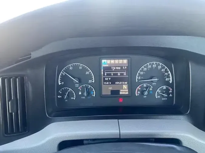 2020 Freightliner Cascadia