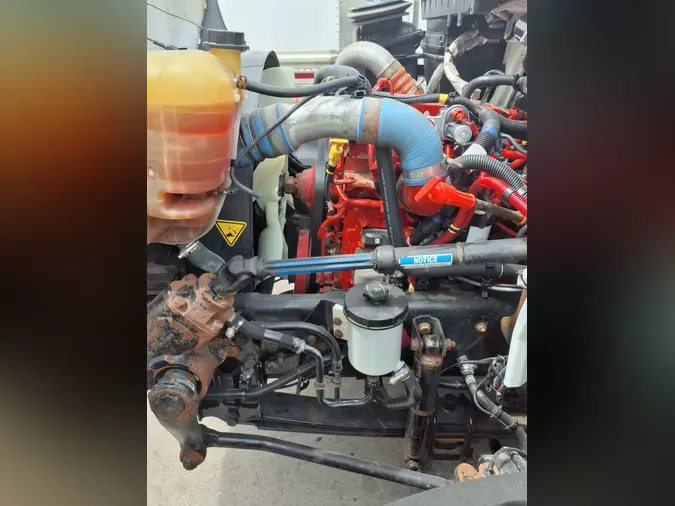 2019 NAVISTAR INTERNATIONAL 4300