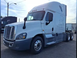 2019 FREIGHTLINER/MERCEDES CASCADIA 125