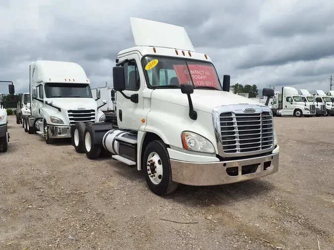 2018 FREIGHTLINER CASCADIA 125
