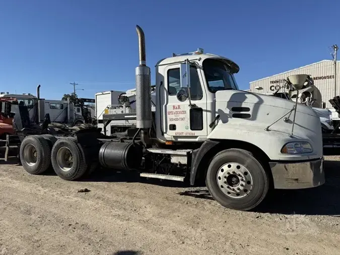 2007 MACK PINNACLE CXP613