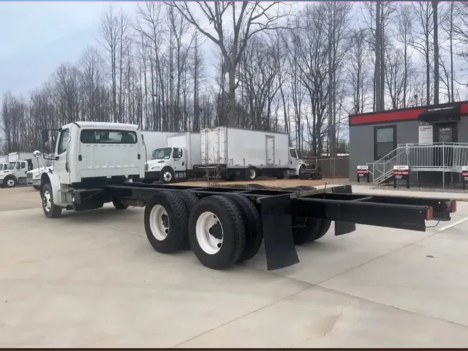 2019 FREIGHTLINER/MERCEDES M2 106