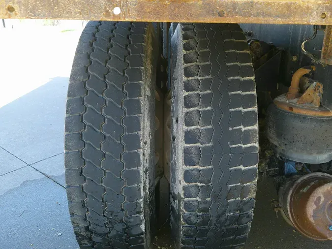 2021 Kenworth T880