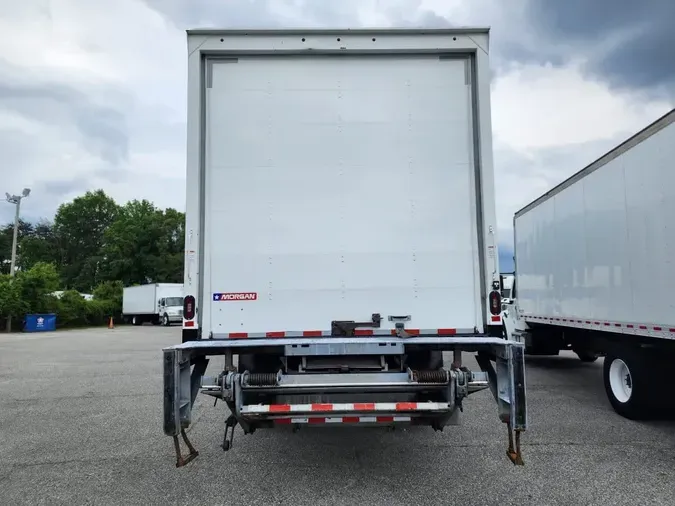 2019 FREIGHTLINER/MERCEDES M2 106