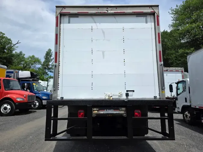 2019 FREIGHTLINER M2 106