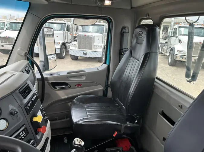 2019 Peterbilt 567