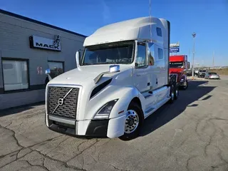 2020 VOLVO VNL64T760