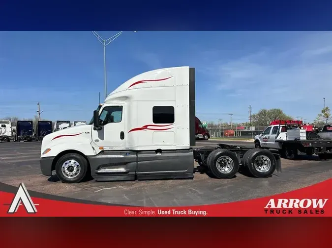 2022 INTERNATIONAL LT