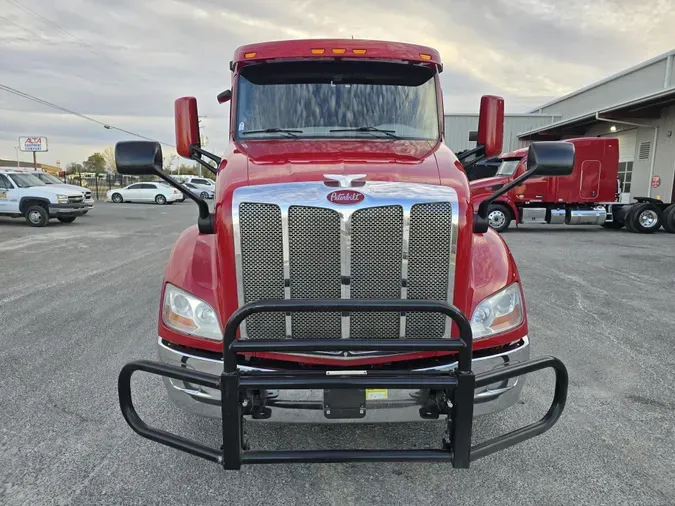 2022 Peterbilt 579