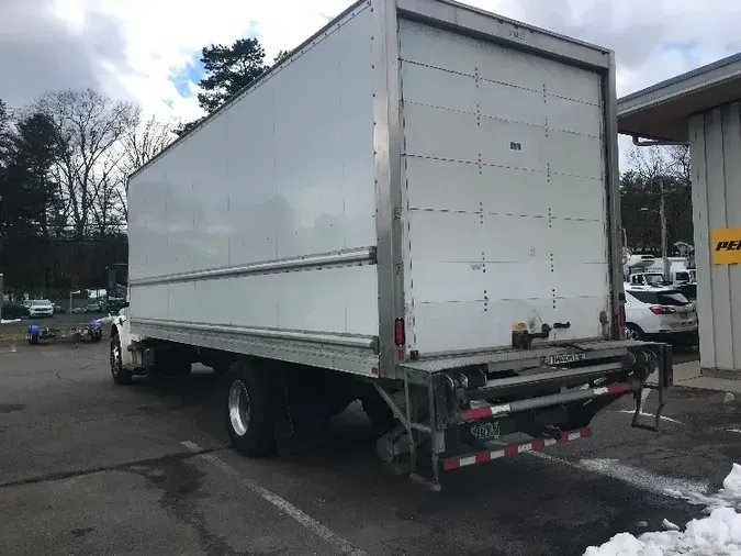 2019 Freightliner M2