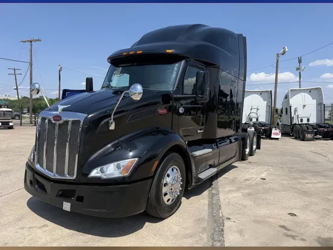 2022 Peterbilt 579220d075f8859e22557f12f9b0feae599