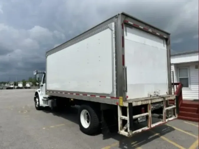 2019 FREIGHTLINER/MERCEDES M2 106