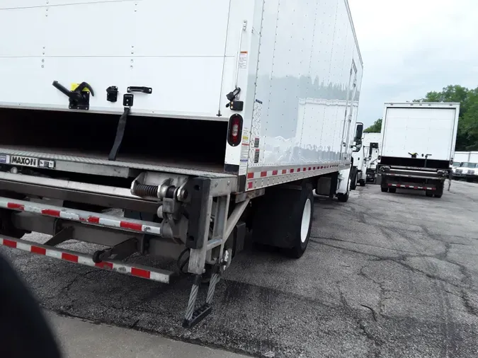 2019 FREIGHTLINER/MERCEDES M2 106