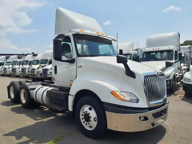 2018 NAVISTAR INTERNATIONAL LT625 DAYCAB T/A