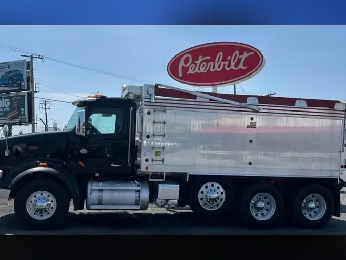 2017 Peterbilt 567