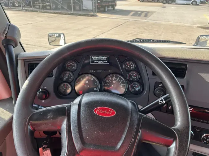 2020 Peterbilt 579