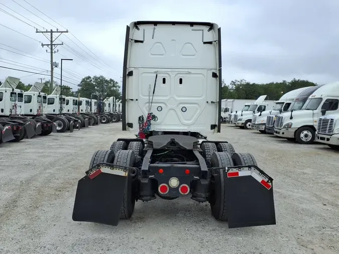 2018 FREIGHTLINER CASCADIA 125