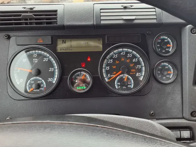 2018 FREIGHTLINER/MERCEDES CASCADIA 125