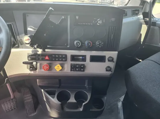 2019 FREIGHTLINER NEW CASCADIA PX12664