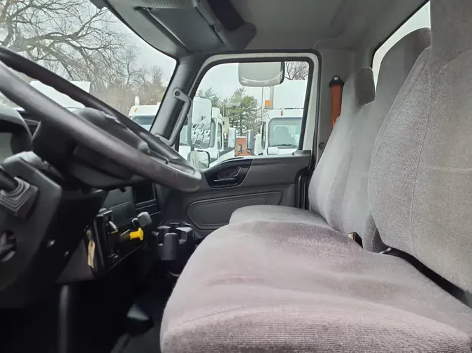 2020 NAVISTAR INTERNATIONAL MV607 (4X2)