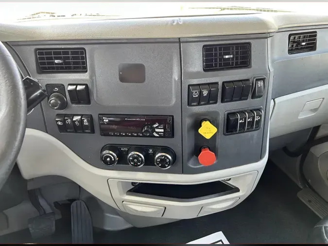 2021 Peterbilt 579