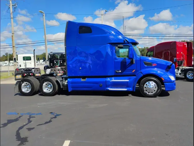 2022 Peterbilt 579