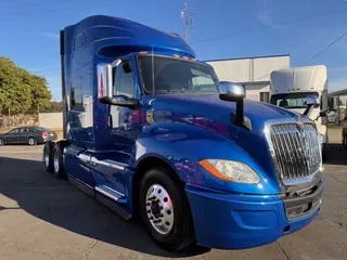 2020 International LT625