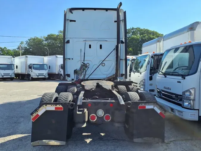 2020 FREIGHTLINER CASCADIA 125