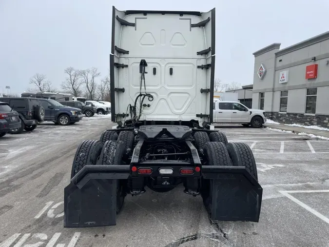 2020 Freightliner Cascadia