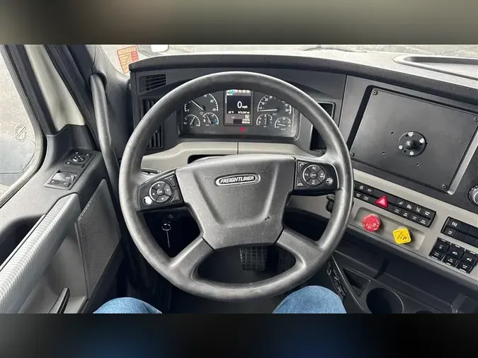 2020 FREIGHTLINER CA126