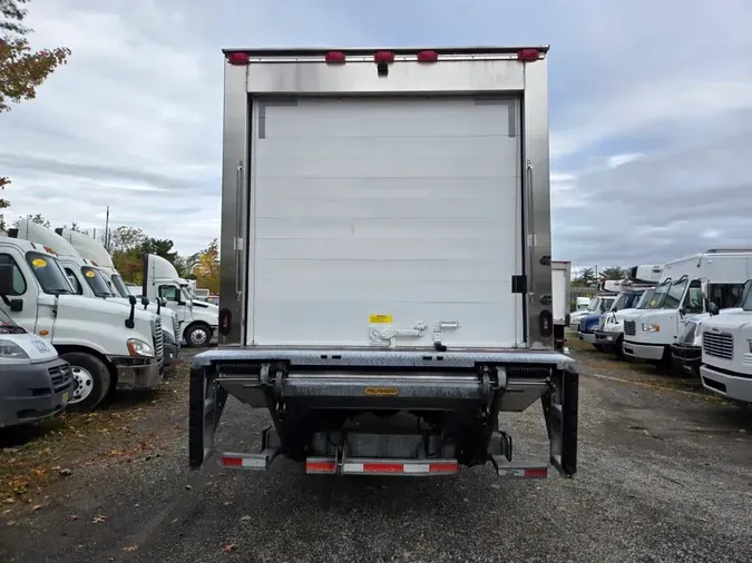 2019 FREIGHTLINER/MERCEDES M2 106