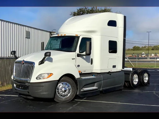 2021 INT LT625 6x4