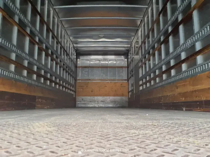 2019 FREIGHTLINER/MERCEDES M2 106