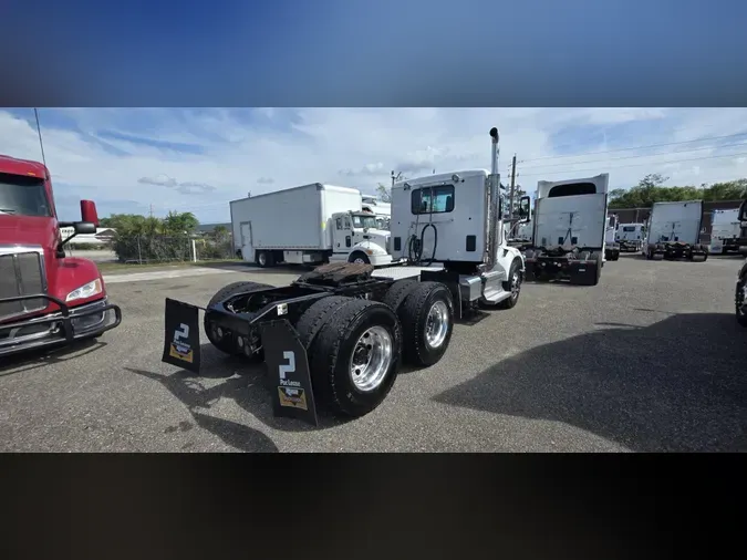 2023 Peterbilt 567