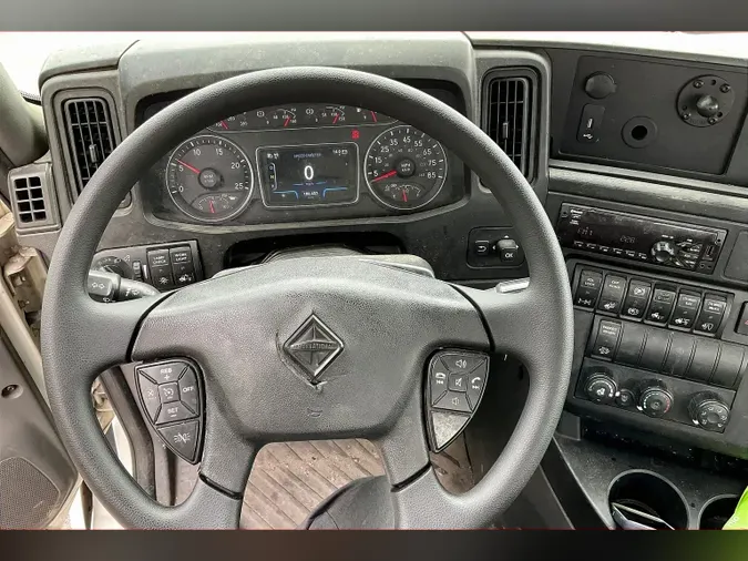2020 INT LT625 6x4