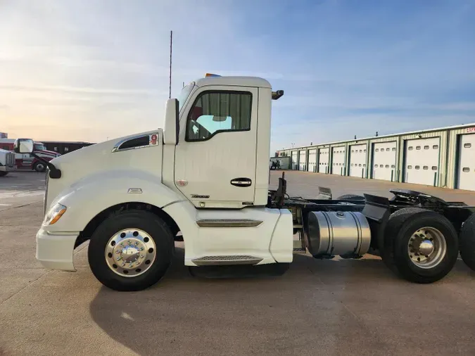 2020 Kenworth T680