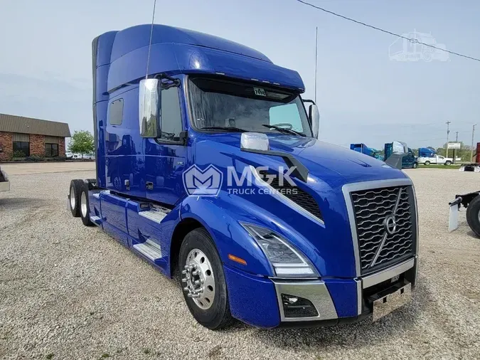 2019 VOLVO VNL64T740