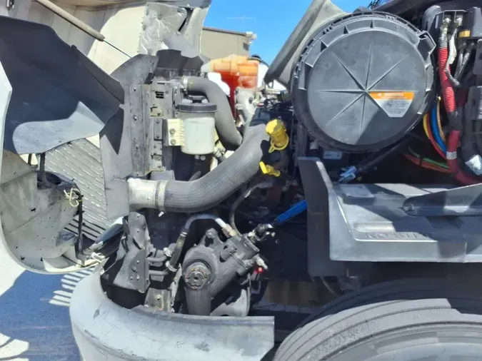 2019 NAVISTAR INTERNATIONAL RH613 DAYCAB S/A22490bbcb5f0a92f8bf268dacfe9e5e5