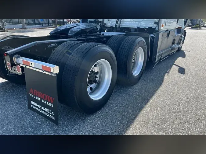 2021 FREIGHTLINER CA12622494bc4c8b4679ed3278f8dd2a252d7