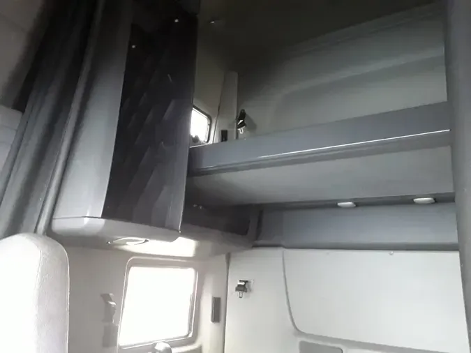 2020 NAVISTAR INTERNATIONAL LT625 SLPR CAB