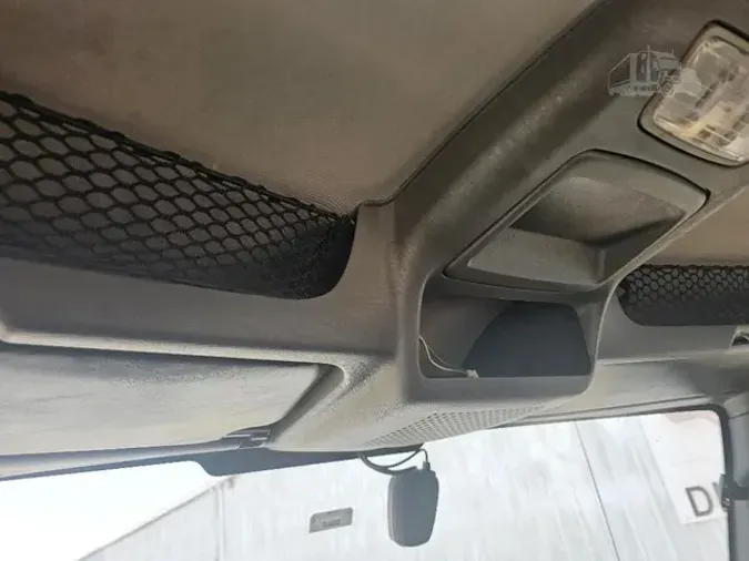 2019 INTERNATIONAL LT