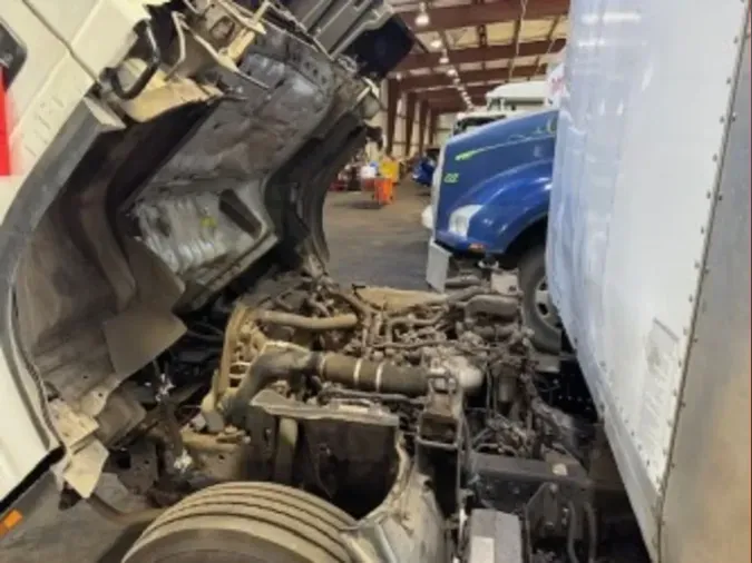 2017 ISUZU NPR224c1d6a9029f67764a6ac1913754972
