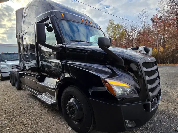 2021 FREIGHTLINER/MERCEDES NEW CASCADIA PX12664