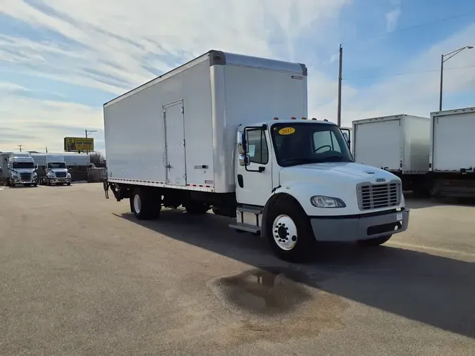 2017 FREIGHTLINER/MERCEDES M2 106